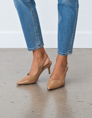 Décolleté velvet beige
