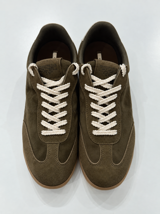 Sneakers nomad